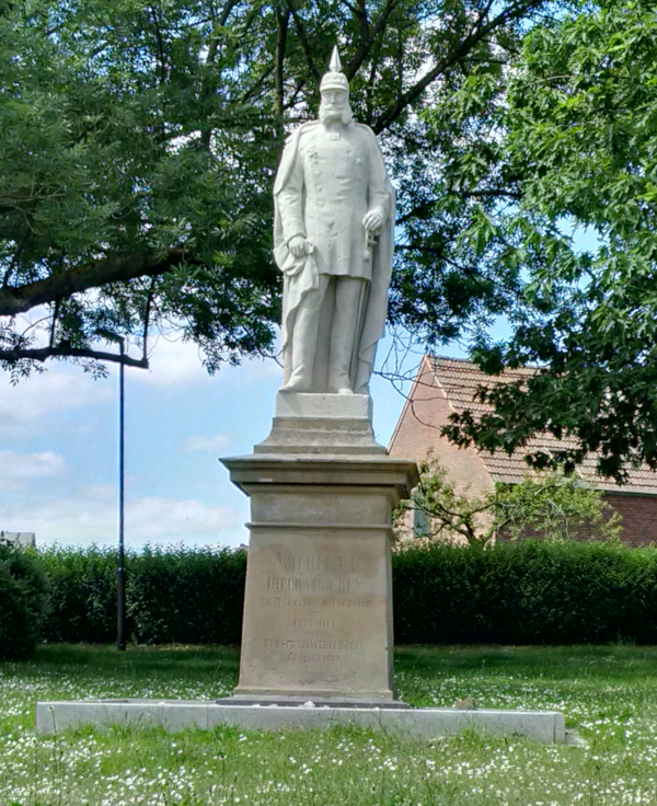 Kaiser- und Kriegerdenkmal